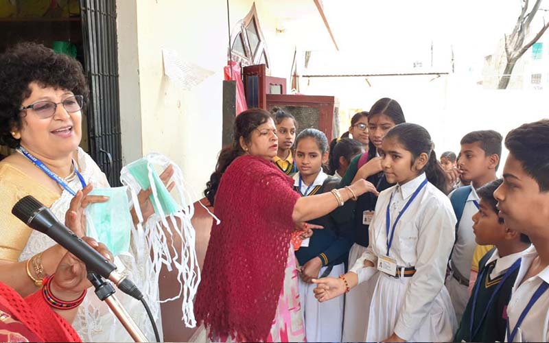 Aryan Academy School Rajajipuram